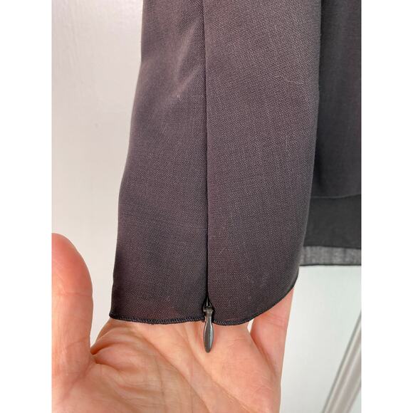 Akris Women's Size 12 Black Lined 100% Lightweight Wool Tank Top Made in Italy - Picture 3 of 9